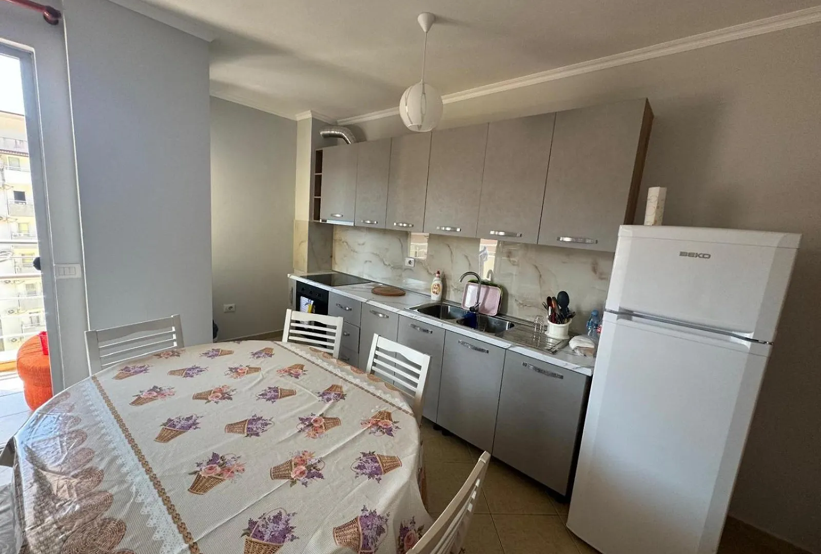Lägenhet Sali Apartament Shëngjin